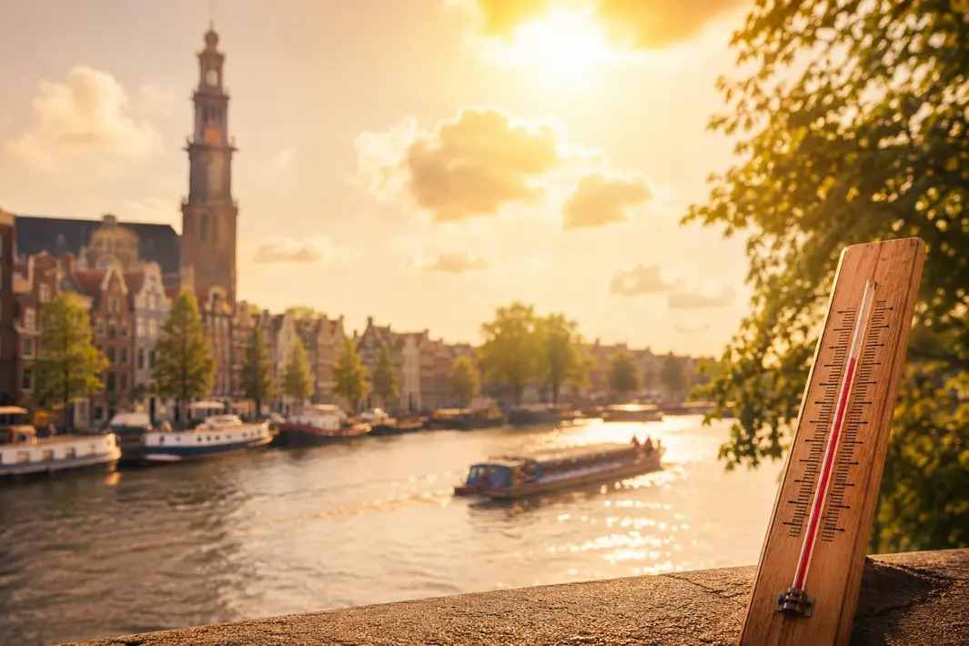 Tropische temperaturen en benauwdheid verwacht aan het eind van de week