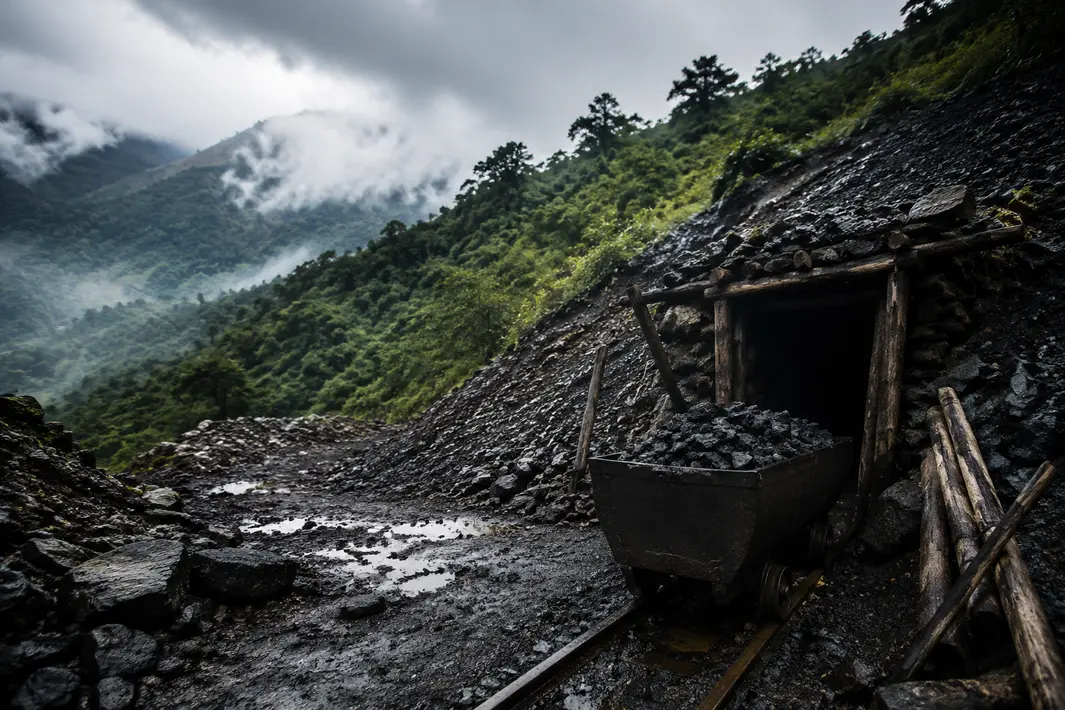 Zes slachtoffers bij explosie in illegale kolenmijn in Colombia